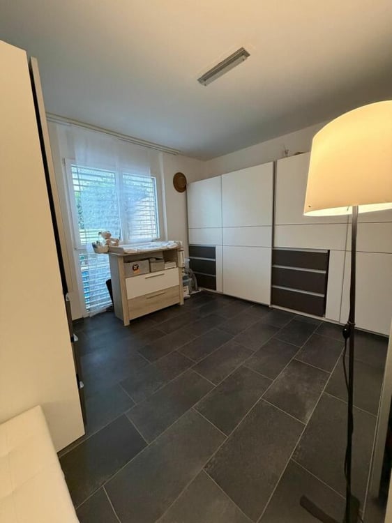 Moderne, helle und attraktive 4,5-Zi. Wohnung 5