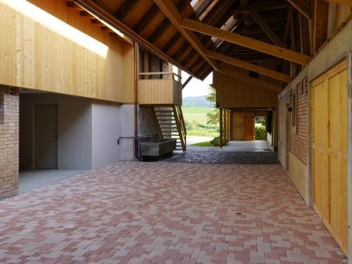 Charmantes Mehrfamilienhaus/Bauernhaus in Grossaffoltern mit 6 Wohneinheiten 8