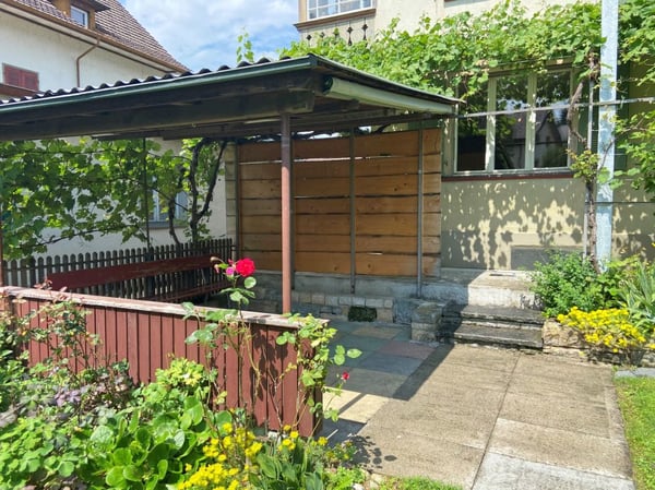 Leben wie im Einfamilienhaus - renovierte 5.5-Zi-Maisonettewohnung mit herrlichem Umschwung (ca. 600 m2) 9