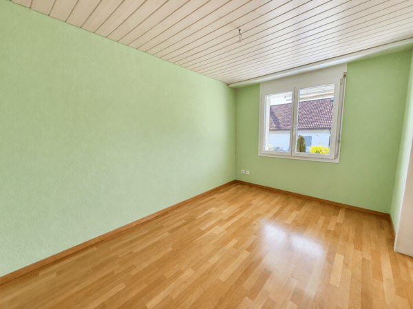 Einfamilienhaus als sonniger Rückzugsort & moderne Wohlfühloase zentral in Jegenstorf 11
