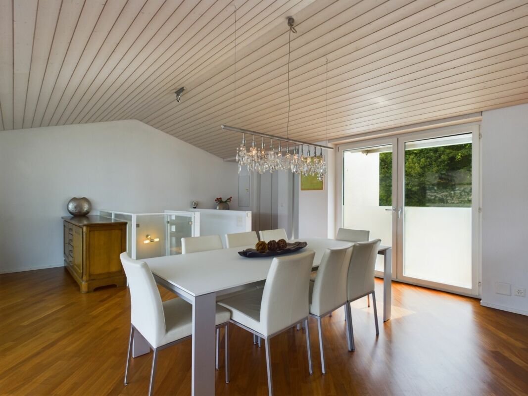 Seejuwel am Zürichsee - Haus in Thalwil