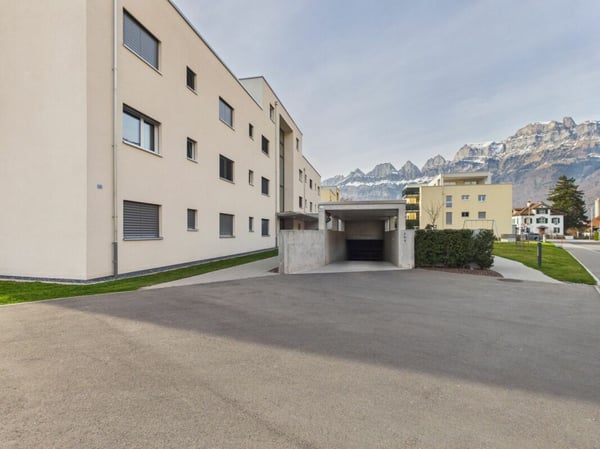 Einmalige Attika-Kaufgelegenheit - 197 m² Panoramaterrasse & 2 TG-Plätze inklusive 37