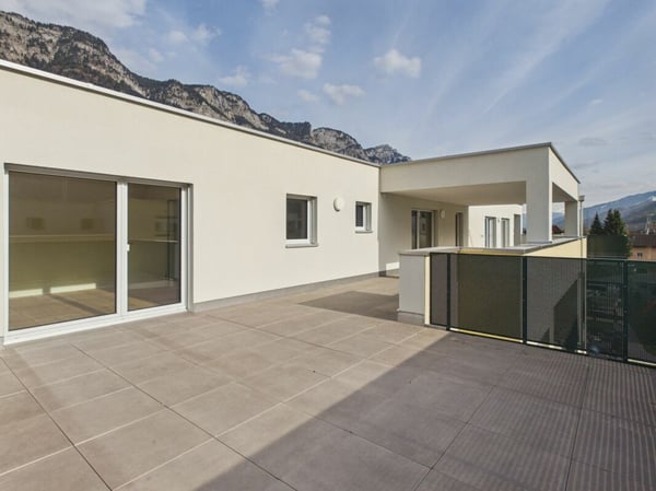 Einmalige Attika-Kaufgelegenheit - 197 m² Panoramaterrasse & 2 TG-Plätze inklusive 31