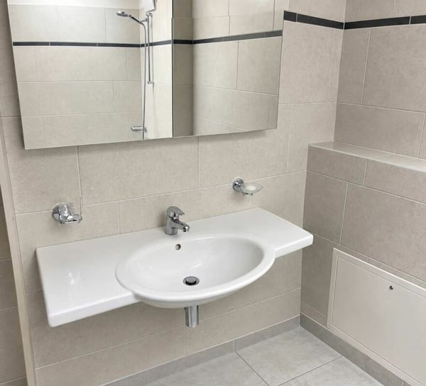 Grosszügige 3½-Zimmer-Dachwohnung mit viel Charme in Domat/Ems 6