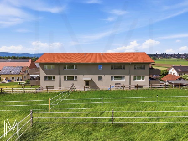 Appartement en attique de 4.5 pièces avec vue panoramique sur la campagne sans vis-à-vis ! 11