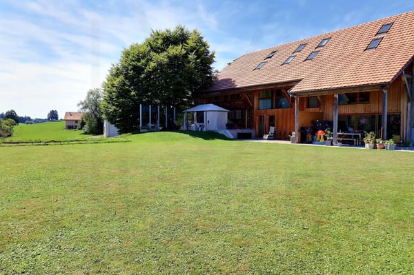 Superbe duplex avec cachet 11