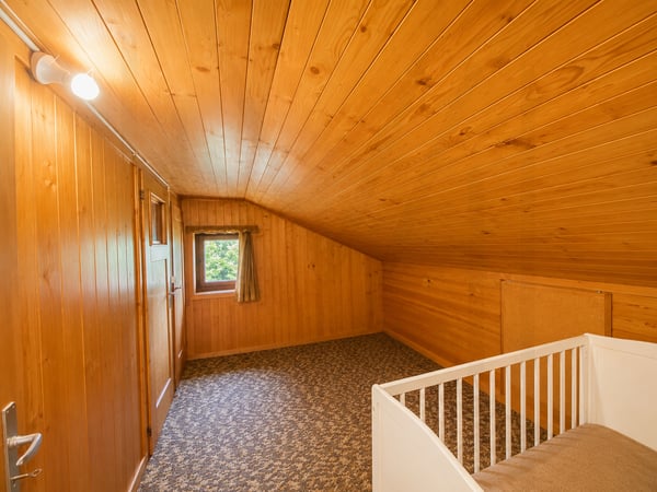 Chalet authentique avec vue imprenable sur le Lac de la Gruyère 9
