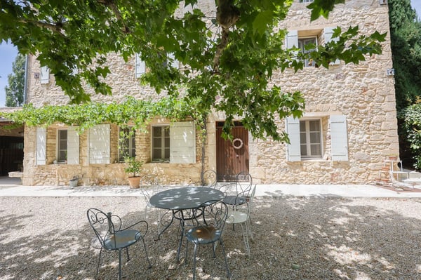 MAGNIFIQUE BASTIDE EN PIERRE AVEC VUES PANORAMIQUES ET PISCINE CHAUFFÉE À proximité de Roussillon ? Au coeur du Luberon 8