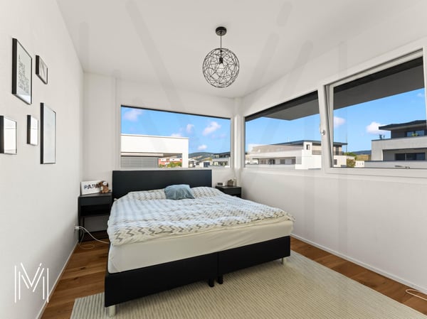 Magnifique appartement en attique de 5.5 pièces, avec vue et situation exceptionnelles à quelques minutes du centre-ville ! 7