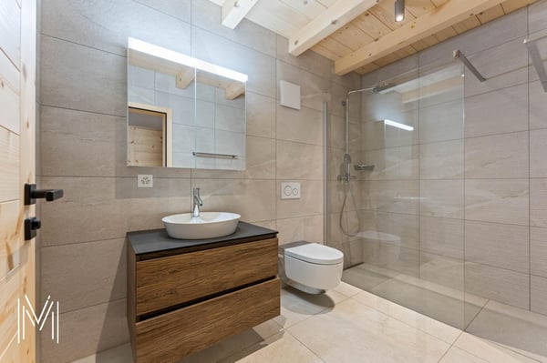 Superbe duplex dans une résidence de 2 logements 12