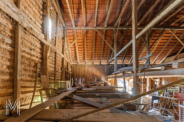 Un patrimoine authentique à réinver au coeur du village ! Une Opportunité immobilière rare ! 12