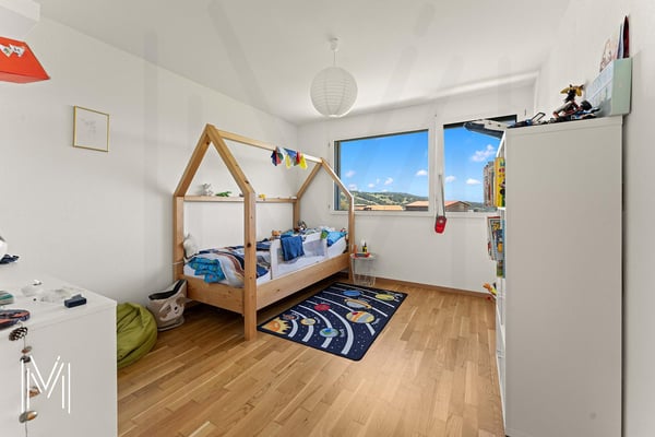 UNE VILLA CONTEMPORAINE de 4.5 pièces en bordure de zone agricole avec situation calme et exceptionnelle 10