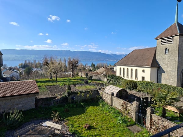 Appartement 3,5 pièces avec vue imprenable dans la vieille ville 1