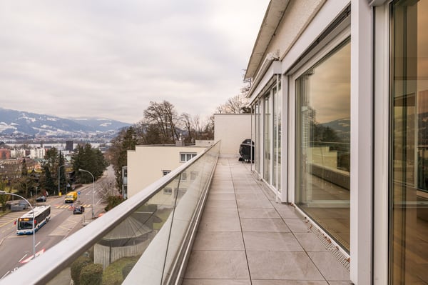 Modernste 1.1-Zimmer-Attikawohnung mit Berg- und Seeblick in Luzern 7