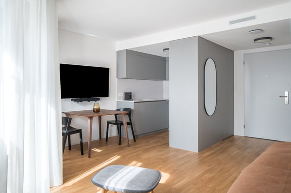 NEW WOW! 3min zum HB - möblierte 2.5-Zimmer-Wohnung 7m2 – ab 01.11.2025 4