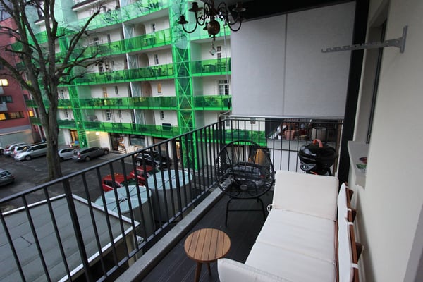 BEFRISTET: 01.02.2026 bis 30.06.2026: Möblierte 1-Zimmer-Wohnung mit Balkon und Stadtblick 4