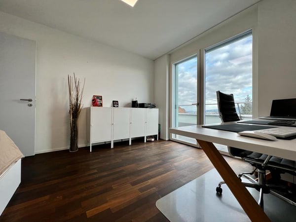 BEFRISTET: 17.11.2025 bis 28.02.2026: Moderne 1.5-Zimmer-Wohnung mit Balkon und Aussicht in Emmen 9