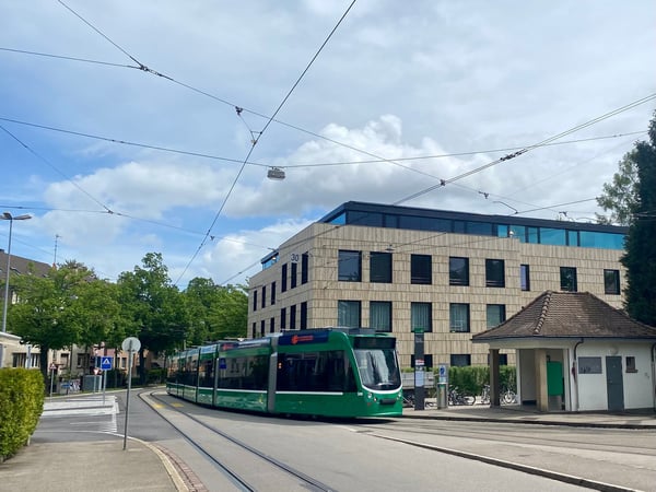 1-Zimmer-Wohnung mit Gartensitzplatz an zentraler Lage in Basel 8