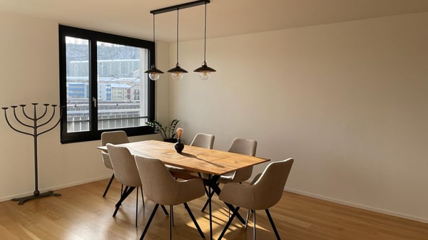 BEFRISTET: 01.01.2026 - 30.09.2026 / Möblierte 1.5-Zimmer-Wohnung an Toplage 4