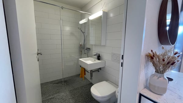 BEFRISTET: 01.01.2026 - 30.09.2026 / Möblierte 1.5-Zimmer-Wohnung an Toplage 11