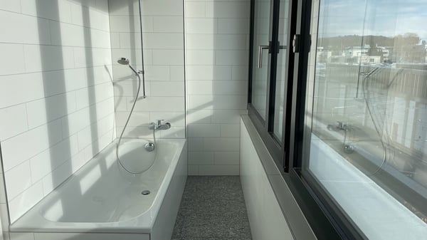 BEFRISTET: 01.01.2026 - 30.09.2026 / Möblierte 1.5-Zimmer-Wohnung an Toplage 10