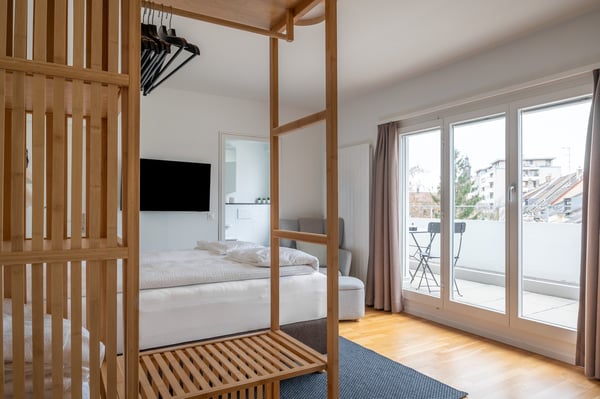 Stilvolle 2.5-Zimmerwohnung mit Terasse nähe Kannenfeldpark 3