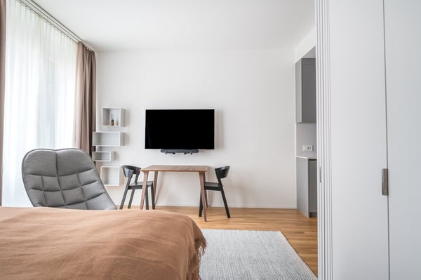 Modern 1.5-Room Furnished Apartment Near Zurich Main Station 5