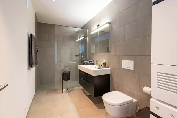 Möbliertes Wohnen mit Weitblick – Exklusive 3.5-Zimmer-Wohnung in Luzern 10