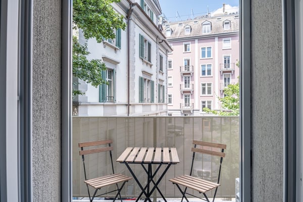 2min zum HB - möblierte 2.5 Zimmerwohnung 12