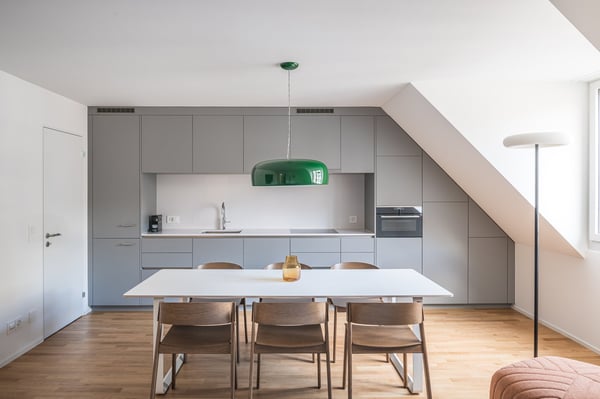 4min zum HB - möblierte 3.5 Zimmerwohnung mit Dachterasse 2
