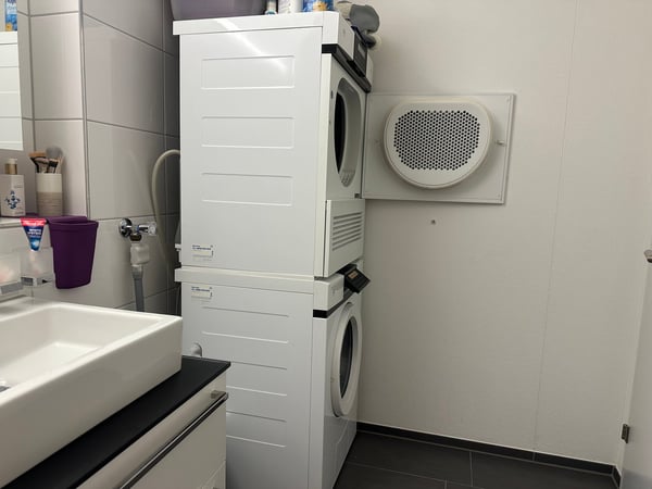 Moderne 4.5-Zimmer-Wohnung mit Aussicht in Zug 10