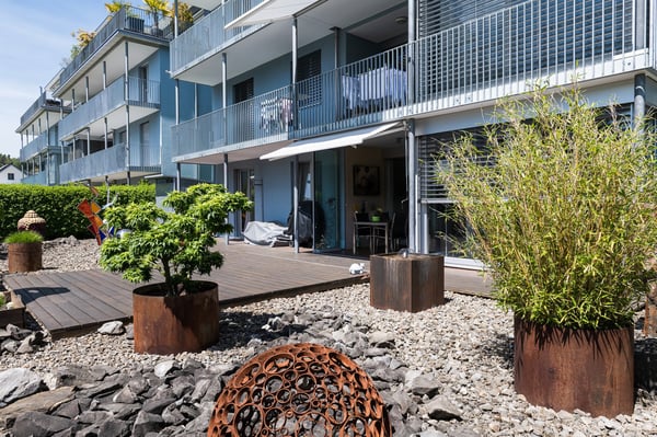 BEFRISTET: 16.02. bis 31.03.2026: moderne 3.5 Zimmer Wohnung in Unterägeri 1