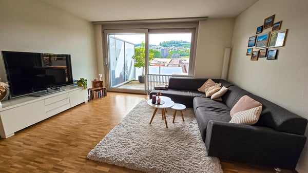 BEFRISTET: 01.12 - 31.03.27: Geräumige 4.5-Zimmer-Wohnung mit Balkon und schöner Aussicht in Luzern 4