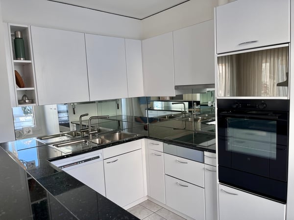 AB 01.11.2026 / 3.5-Zimmer-Wohnung an bester Lage im Kanton Zug / unbefristet 5