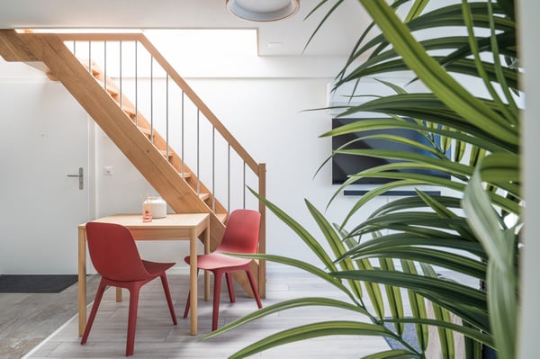 Möbliertes 2.5-Zimmer-Penthouse mit grosser Dachterrasse in Zürich 3
