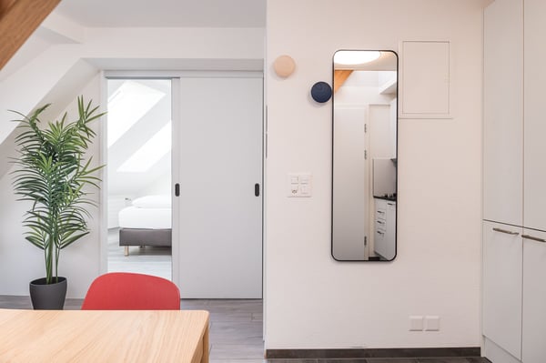 Möbliertes 2.5-Zimmer-Penthouse mit grosser Dachterrasse in Zürich 7