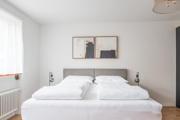 Furnished 3.5-Room Apartment in Basel – Central Location 8