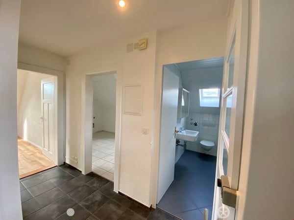 Schöne 2.5 Zimmerwohnung Biel/Bienne 3