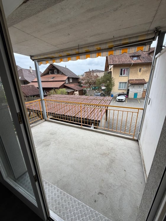 Helle 4-Zimmer-Wohnung mit Gartensitzplatz + Balkon 14