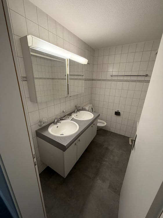 Helle 4-Zimmer-Wohnung mit Gartensitzplatz + Balkon 13
