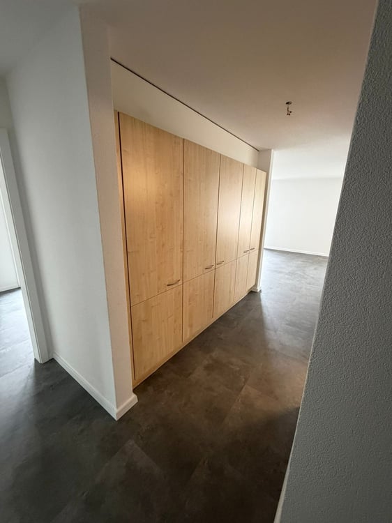 Helle 4-Zimmer-Wohnung mit Gartensitzplatz + Balkon 2