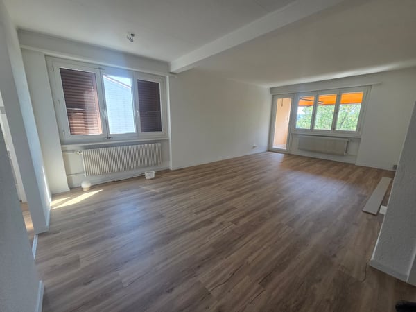 Vollständig sanierte 1-Zimmer-Wohnung mit Balkon und schöner Aussicht in Zollikofen 2