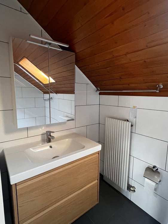 Charmante Dachwohnung 10