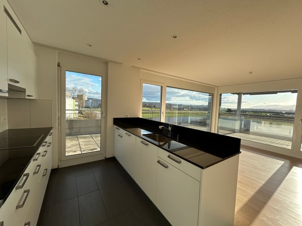 Bel appartement de 4.5 pièces en attique 4