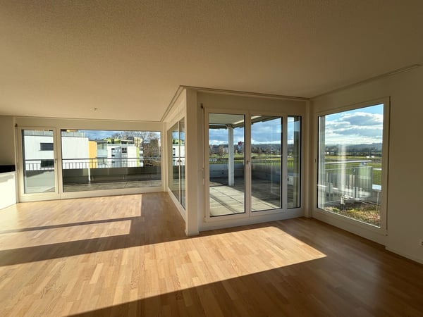 Bel appartement de 4.5 pièces en attique 5