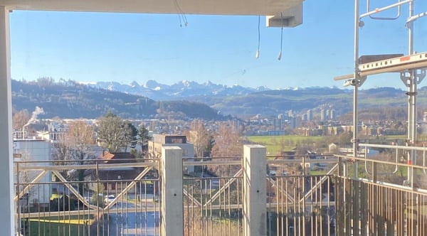 5 ½ Zi Etagenresidenz im 3. Stock im Flugbrunnenareal Bolligen 1