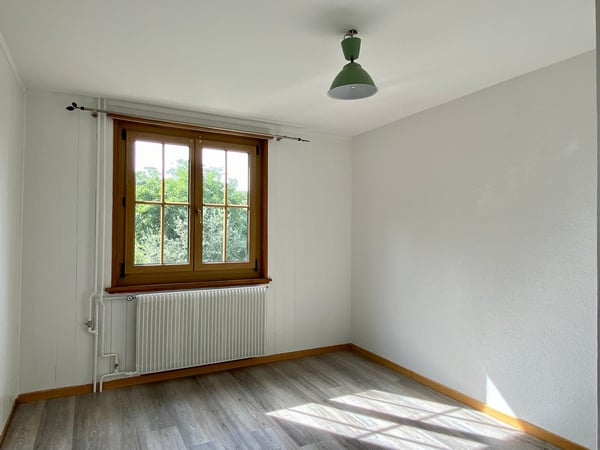 Grosszügige 6-Zimmer-Wohnung mit Garten und Balkon in Melchnau 4