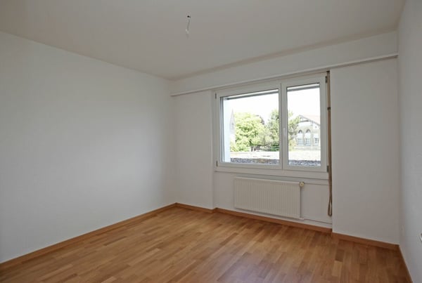Frisch sanierte 3.5-Zimmerwohnung in Münchenbuchsee 3