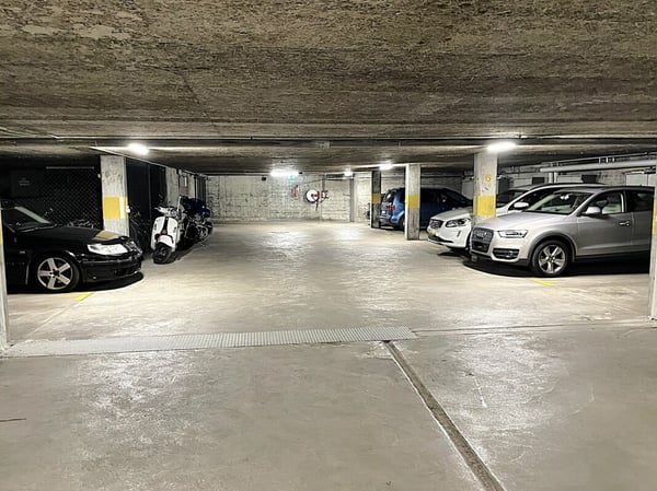 Einstellhallenplatz in Münchenbuchsee 5