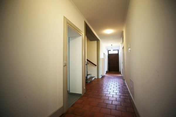 Grosszügige 5-Zimmer-Wohnung in ehemaligem Bauernhaus 3